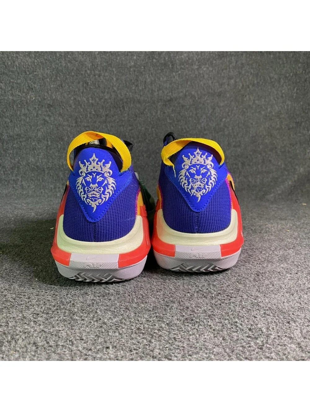 Nike LeBron Witness 7 Multi-Color Basketball Shoes Size 9.5 DM1123-501